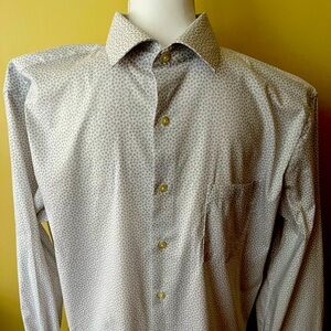 Men’s Van Heusen “Flex” long-sleeve dress shirt Size 17, 34/35 sleeve